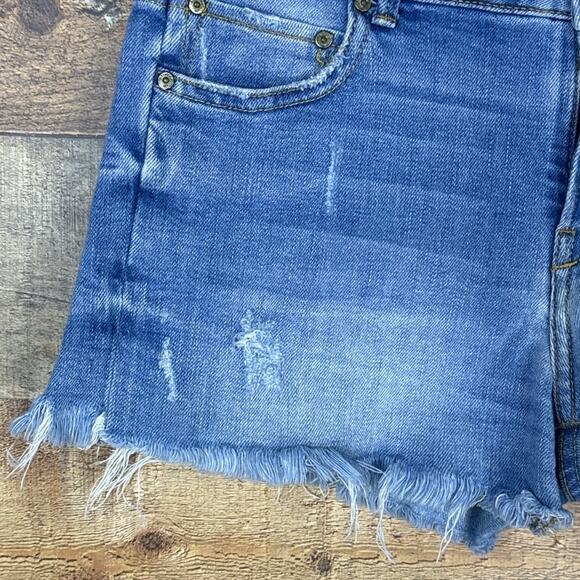 Zara Woman Premium Denim Collection Denim Shorts Distressed Blue Jean Size 6 - Picture 3 of 9